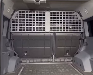 Tumukiw Dog Barrier & Cargo Partition